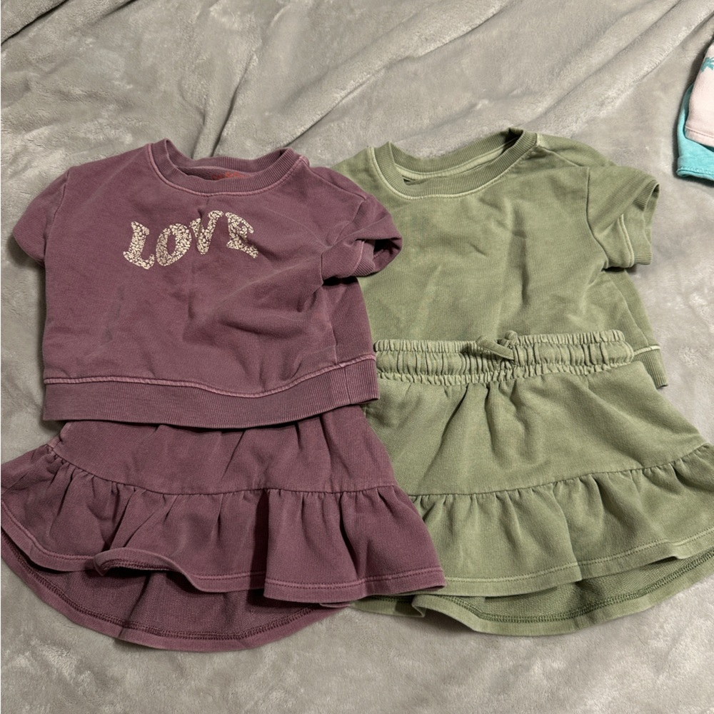 Cat and Jack two piece sweater skort set. Purple and Green. Package!! 18 months